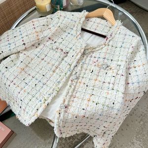 Chic Tweed Coat with beautiful details and colorful threads